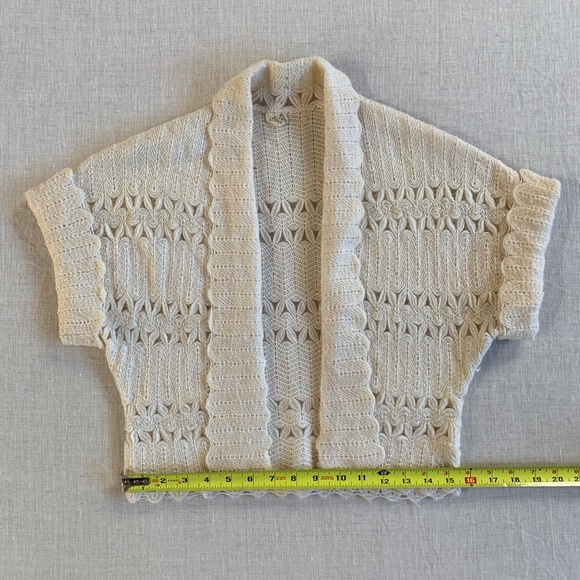 Vintage Cream Wool Knit Bolero Style Sweater - M/L - Picture 7 of 8